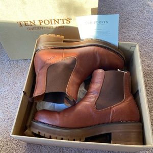 Lotta ten points Clarisse Chelsea boot in cognac